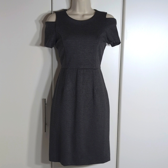 Banana Republic Dresses & Skirts - Banana Republic Gray Cold Shoulder Ponte Sheath Dress Stretch Heather Gray, Sz 0